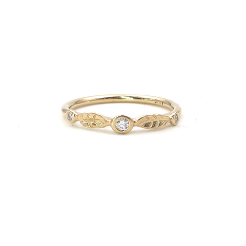 Leafy Gold Diamond Ring