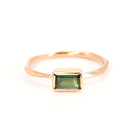 Green Tourmaline on Faceted Gold Ring