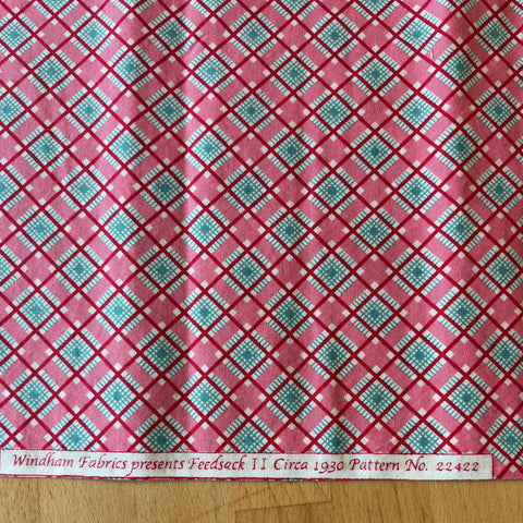 Vintage-Inspired Cotton Fabric: Pink &b Green Gingham